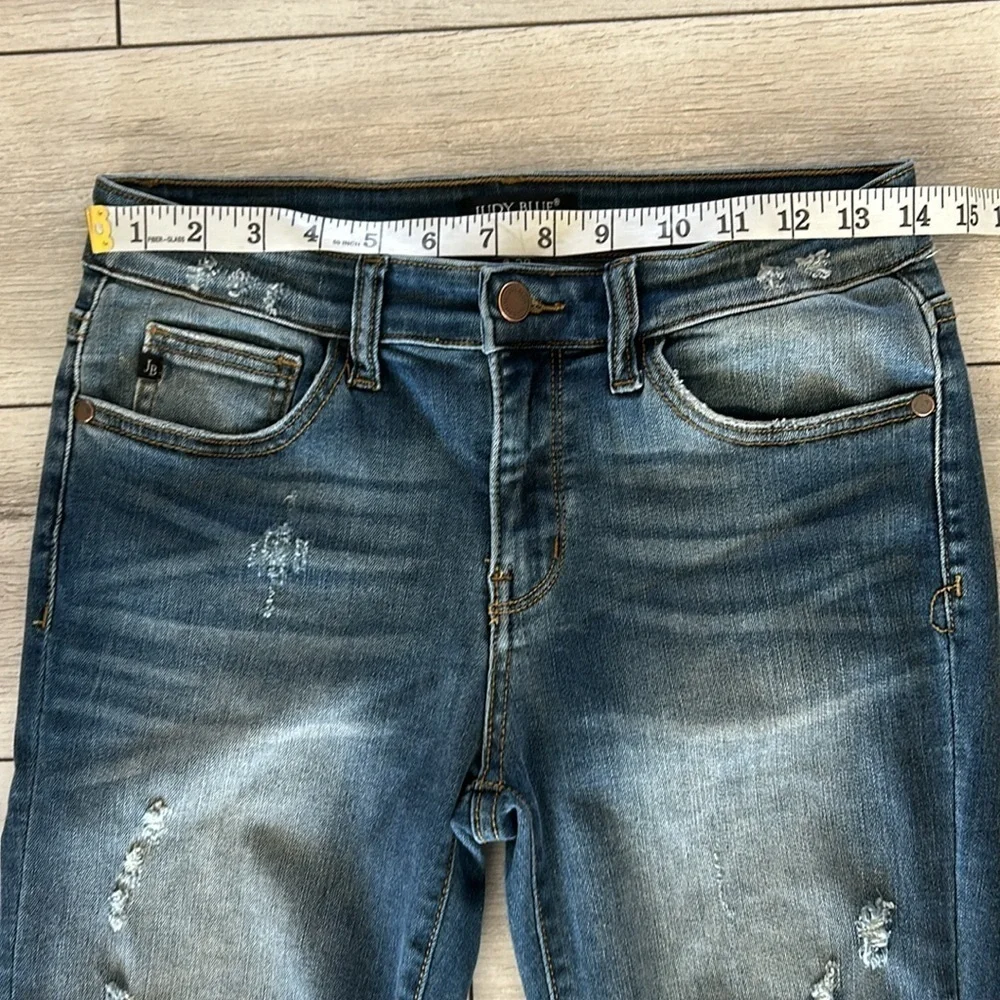 Judy Blue Relaxed fit jeans size 29